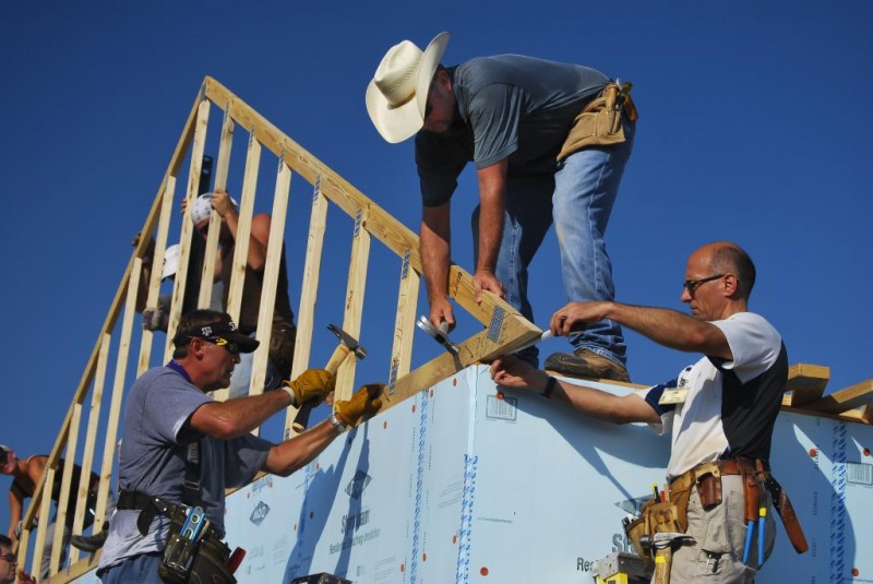 Dallas Habitat for Humanity nonprofit in Dallas, TX Volunteer, Read