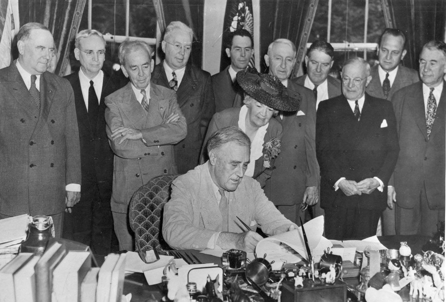 Swords to Plowshares nonprofit in San Francisco, CA Volunteer, Read